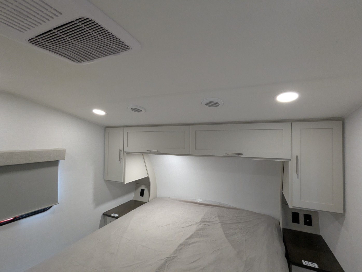 2027 Alliance RV Avenue 29BH - Image 21