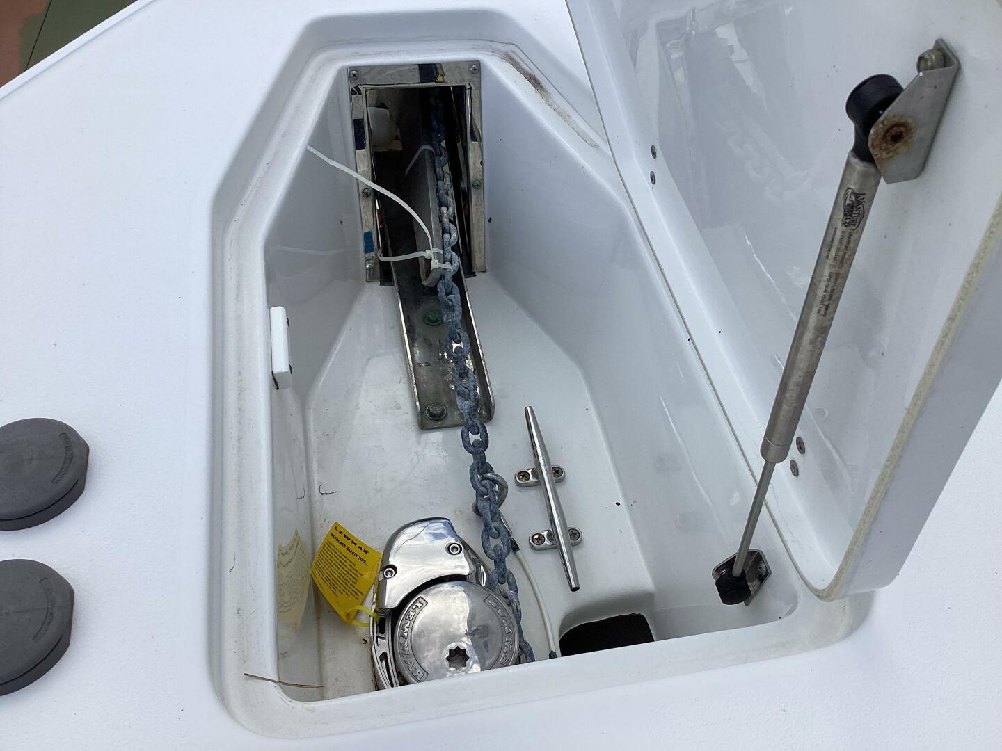 2018 Sea Hunt GAMEFISH 27FS Base - Image 22