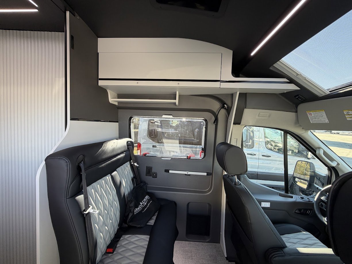 2026 GRAND DESIGN LINEAGE SERIESVT LVT1 - Image 7