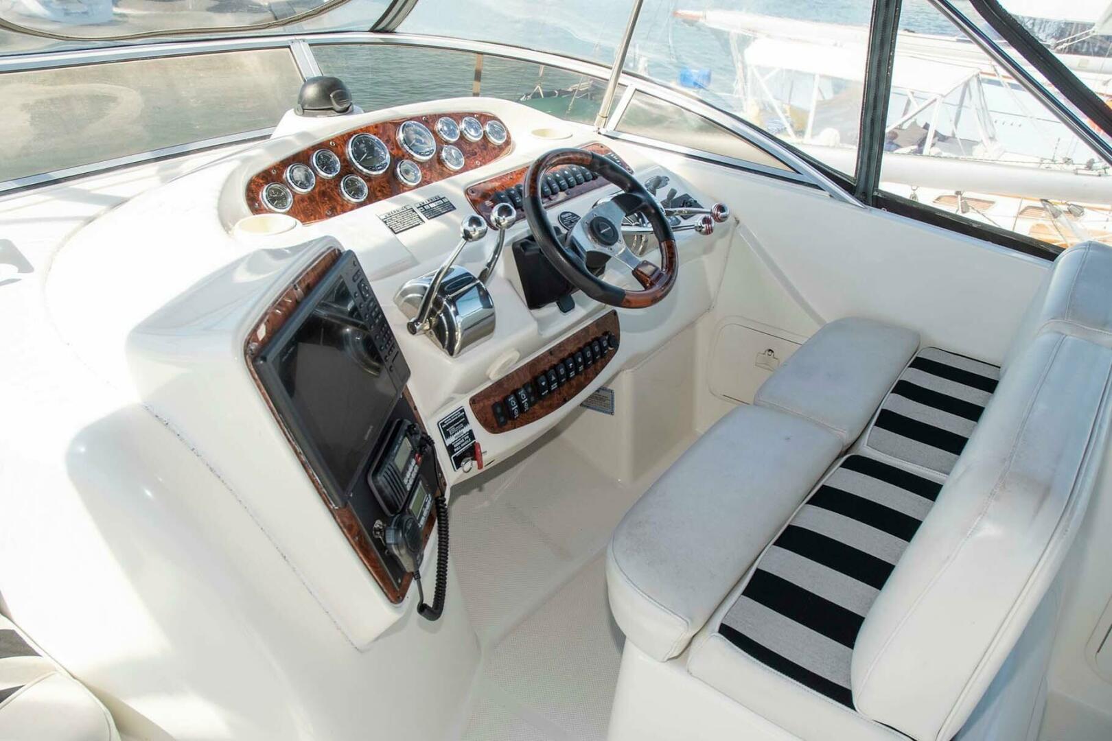 2006 Meridian 411 Sedan - Image 49
