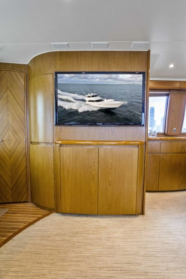 2011 Viking 70 Enclosed Bridge - Image 15