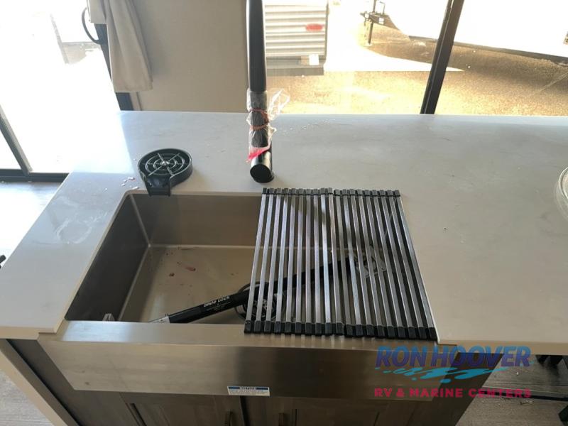 2025 COACHMEN CATALINA 42CONDO - Image 16