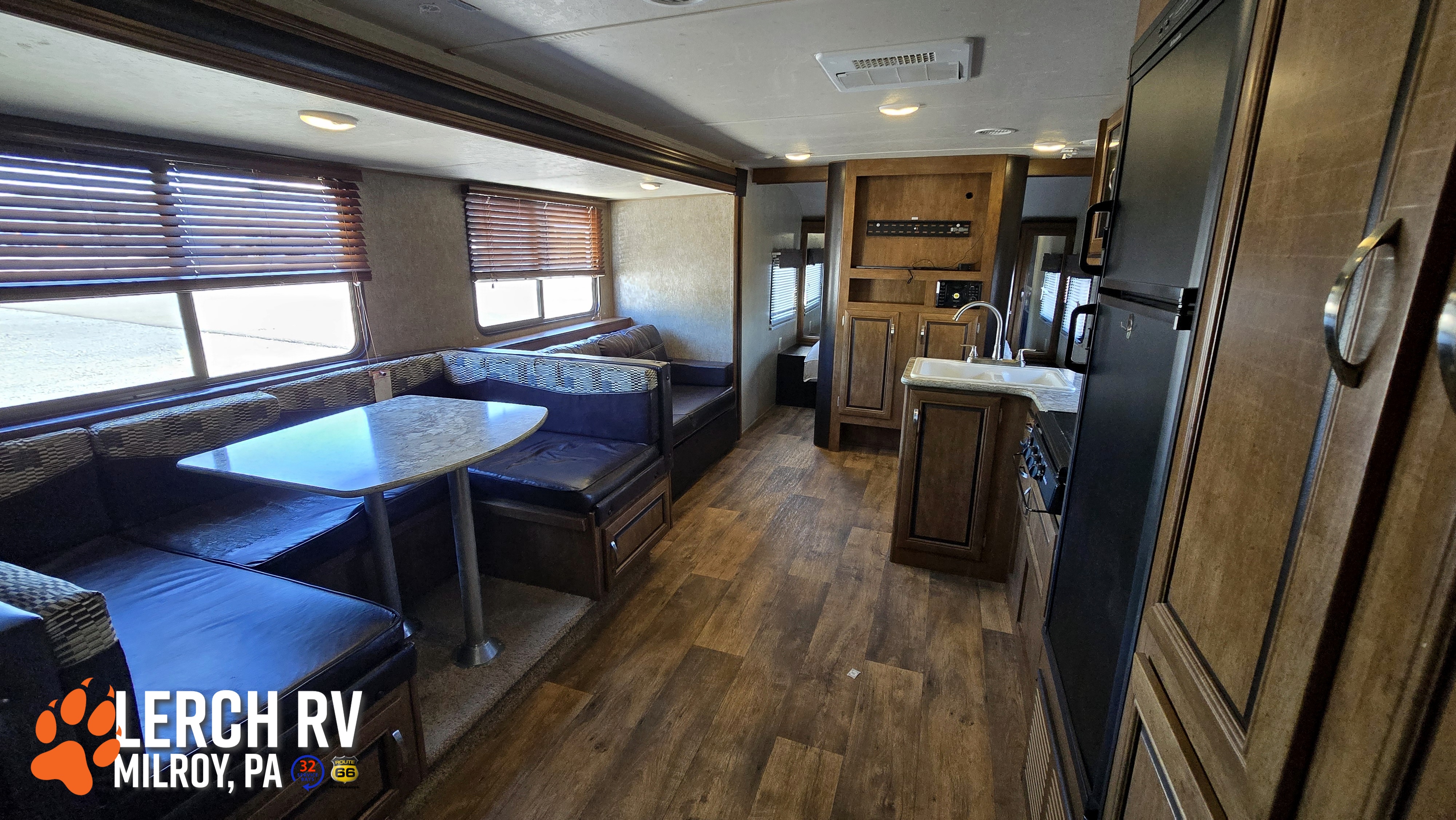 2016 FOREST RIVER WILDWOOD XLITE 263BHXL - Image 23