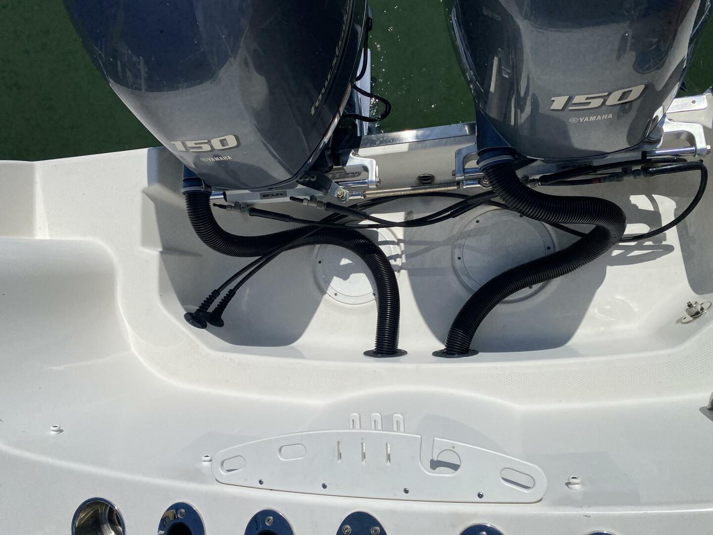 2018 Sailfish 275 Dual Console - Image 15