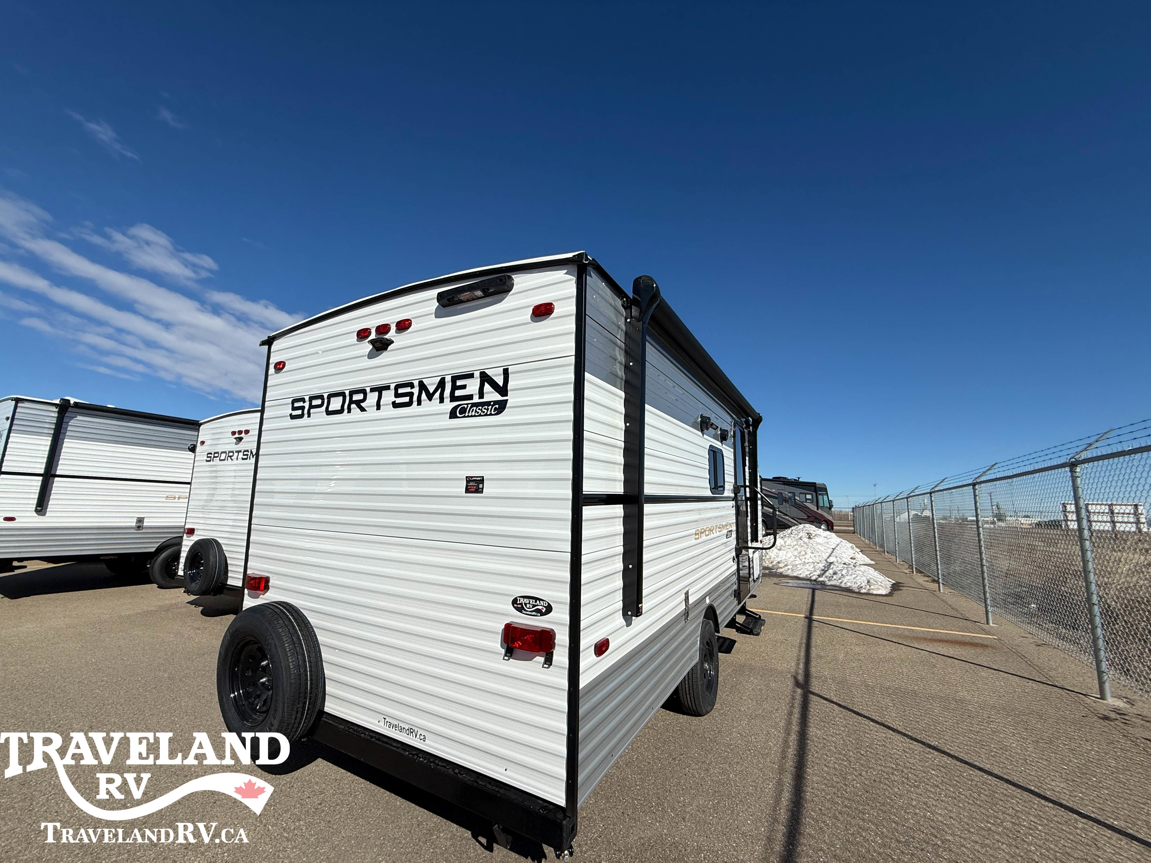 2025 KZ RV Sportsmen Classic 180BH - Image 4