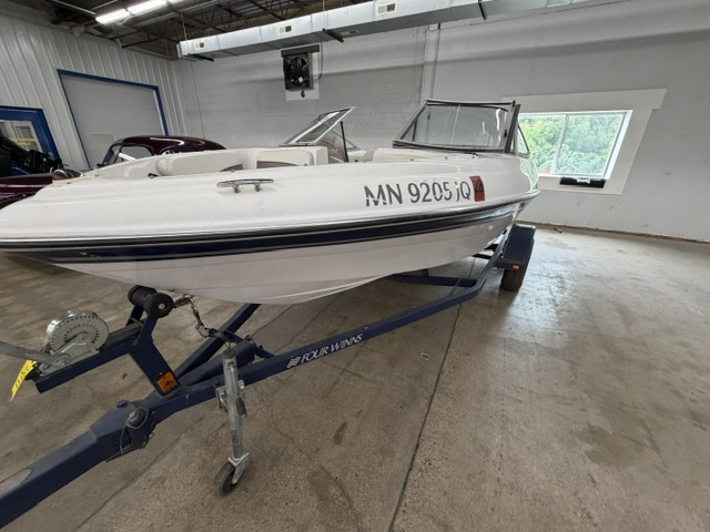 2003 FOURWINNS FREEDOM 170 - Image 8