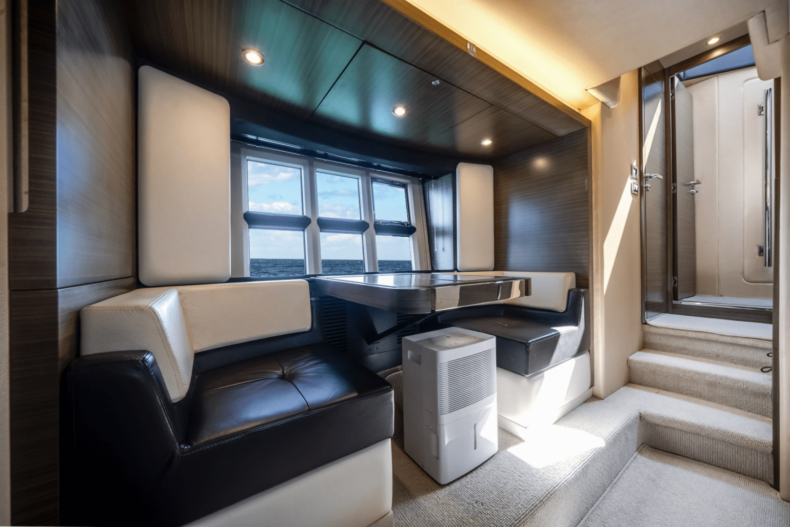 2017 Azimut 55S - Image 29