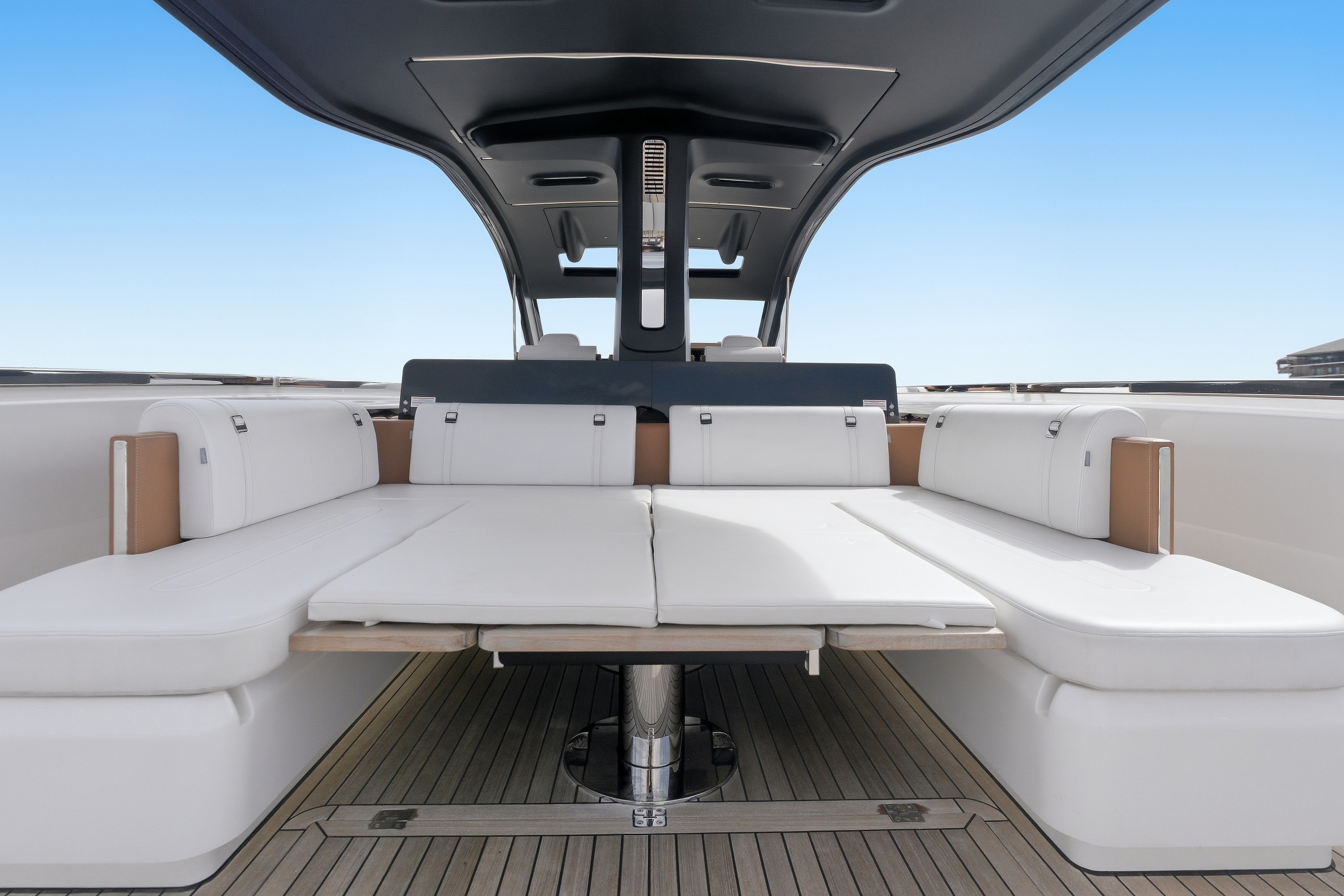 2025 Invictus TT430S - Image 95