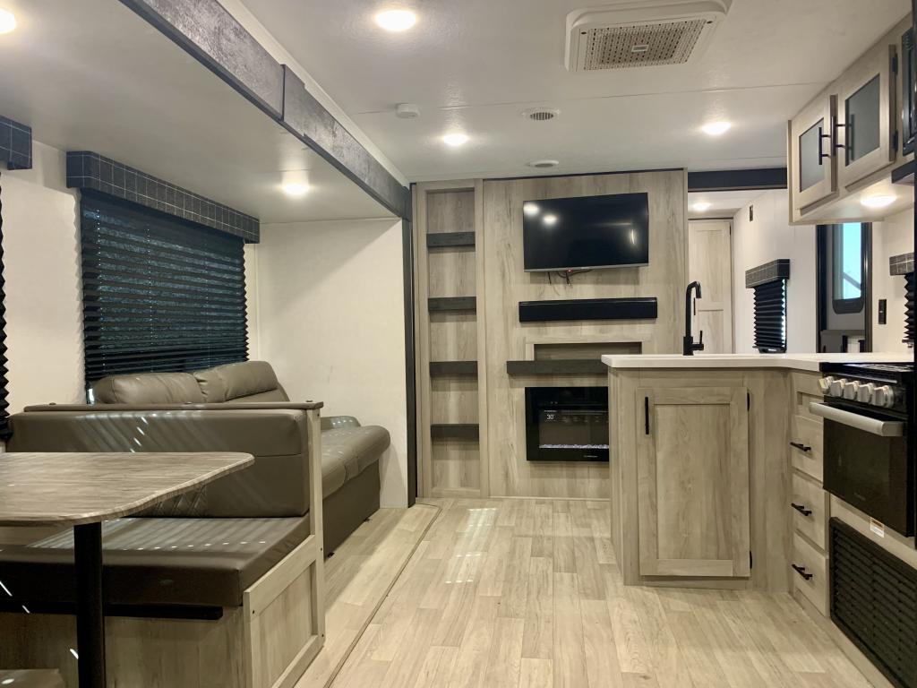 2024 KZ RV Sportsmen SE 261BHKSE - Image 37