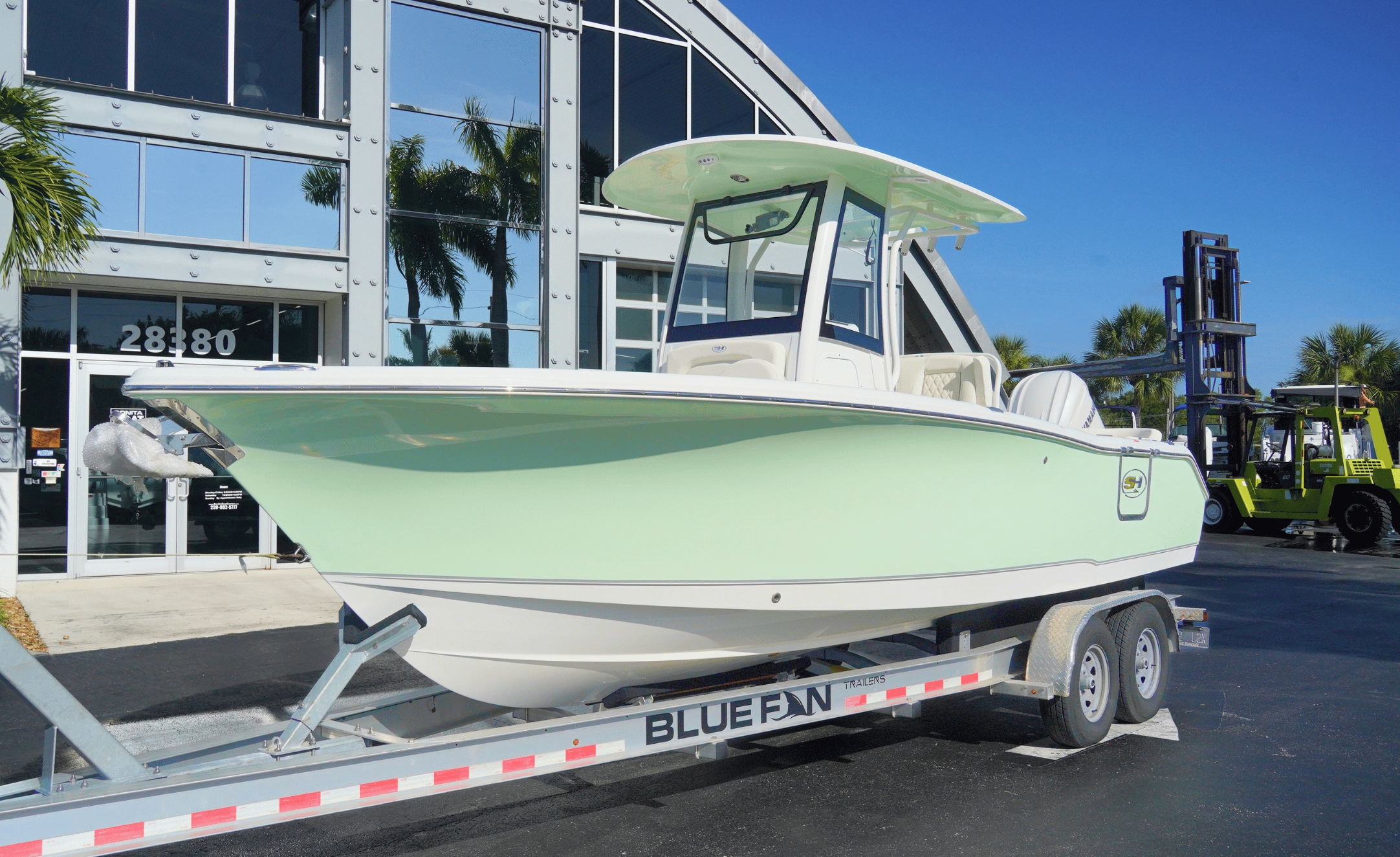 2027 SEA HUNT ULTRA 255SE - Image 12