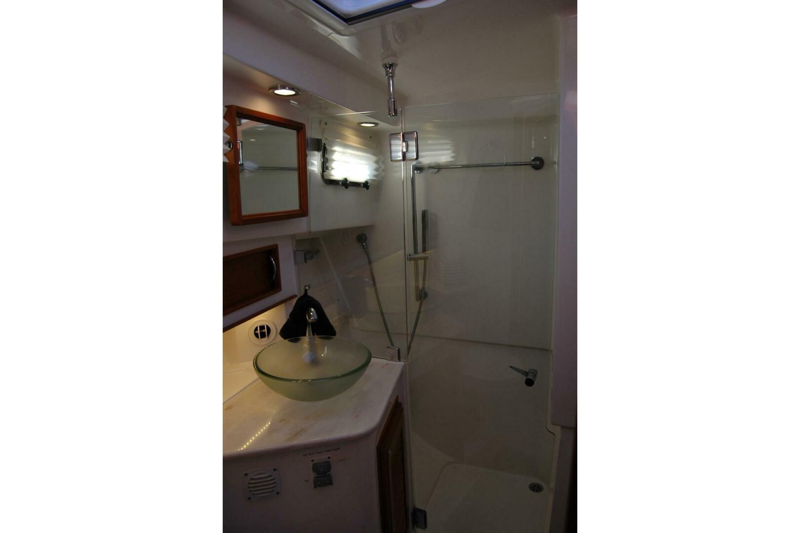 2019 Sabre 38 Salon Express - Image 102