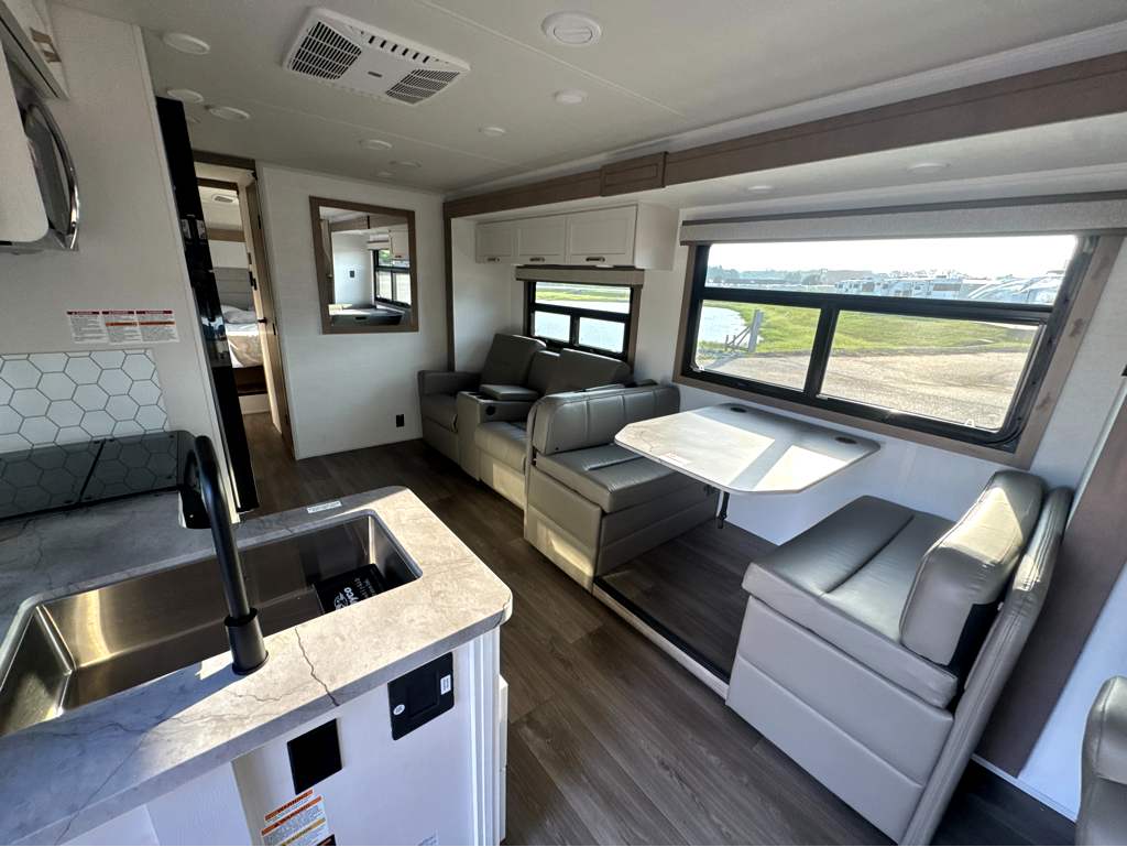 2027 JAYCO GREYHAWK 30Z - Image 13