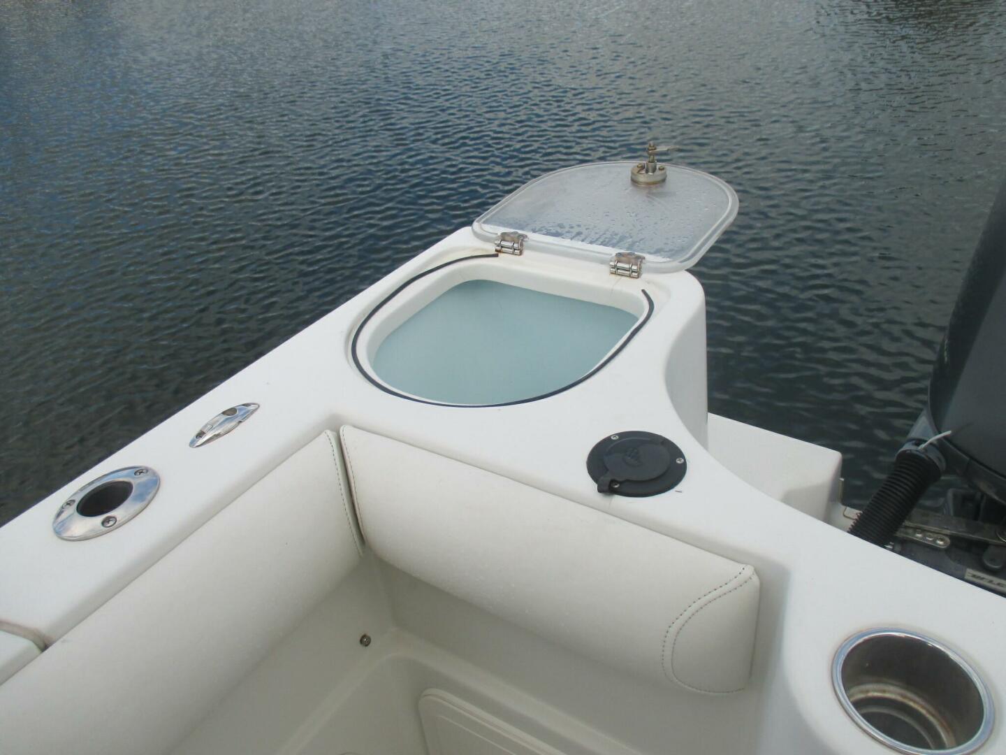 2013 Sailfish 270 CC - Image 14