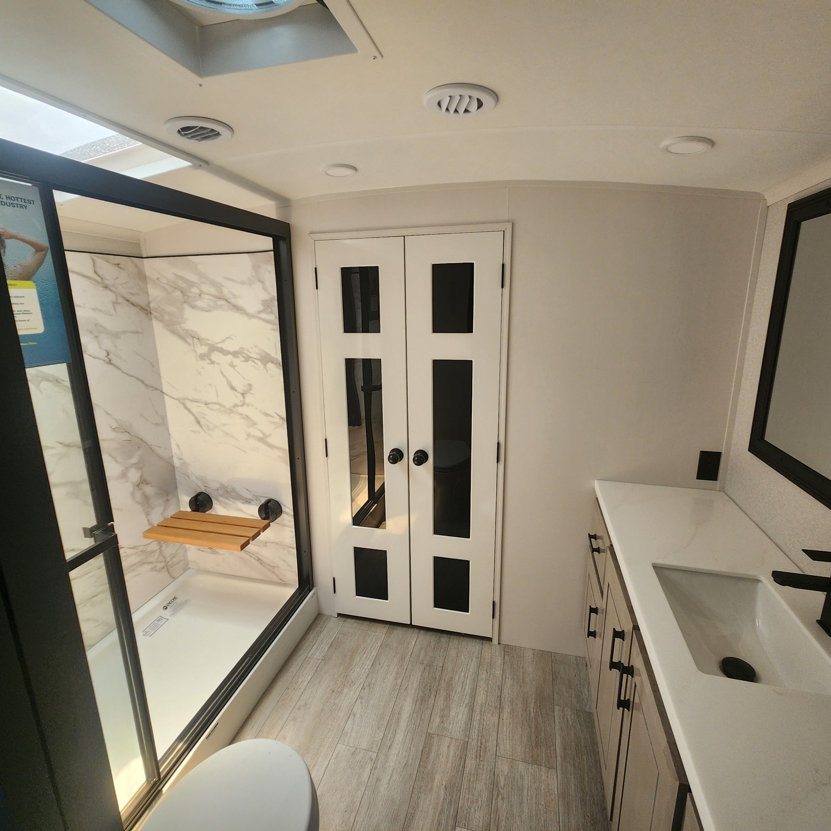 2026 JAYCO PINNACLE 38FBRK - Image 39