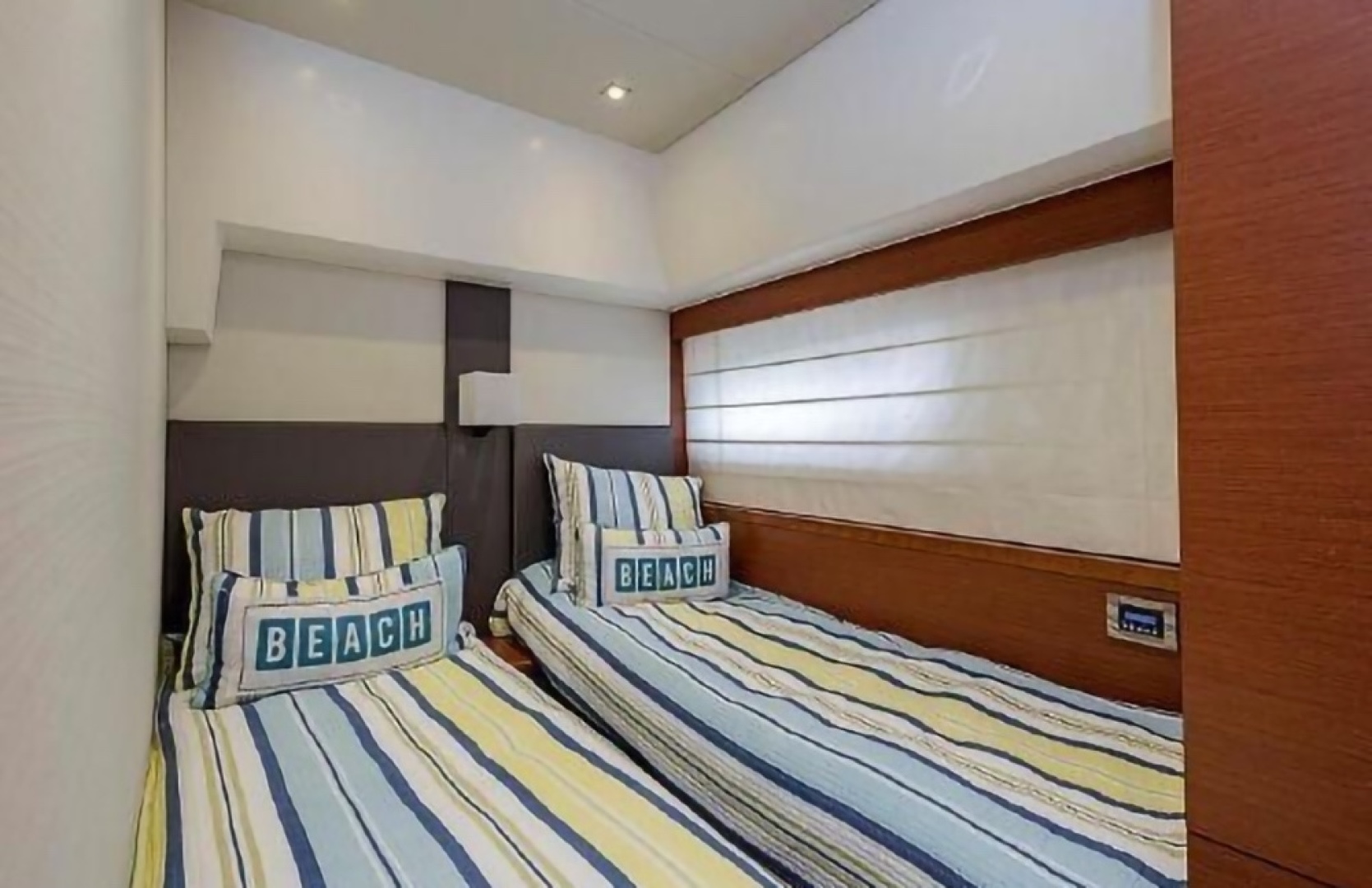 2015 PRESTIGE PRESTIGE 550 Base - Image 22