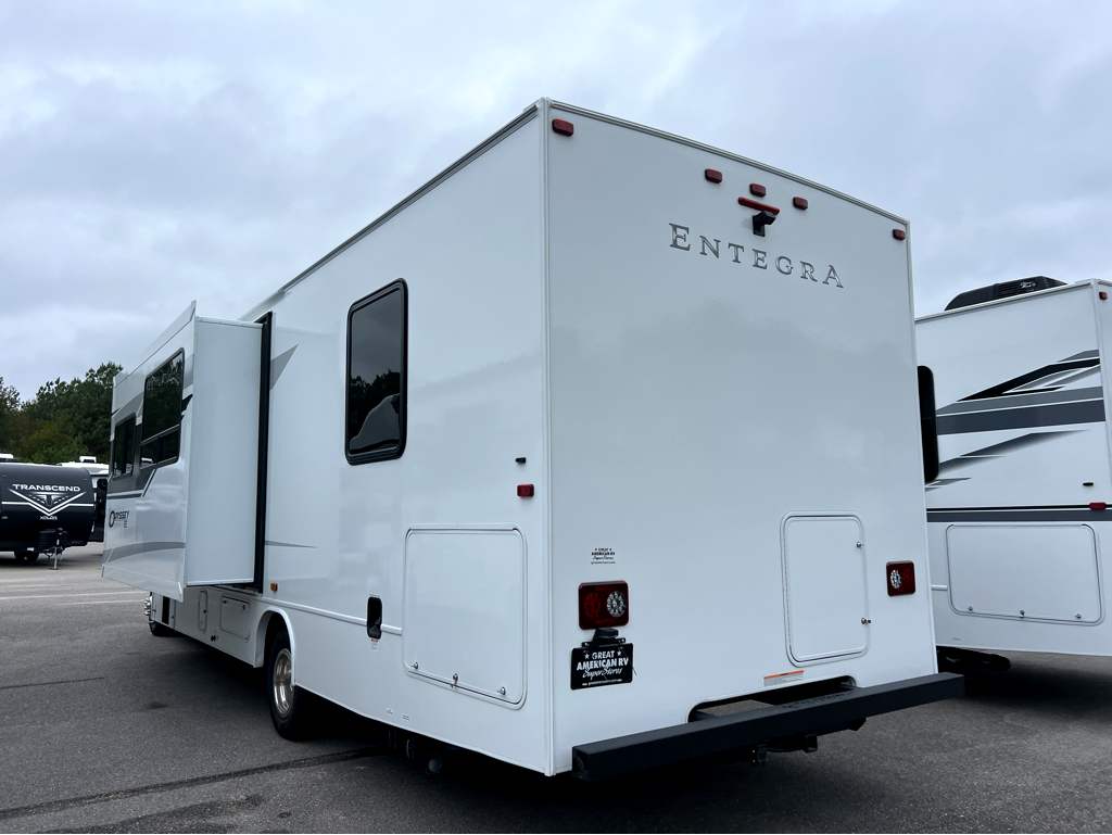 2026 ENTEGRA COACH ODYSSEY SE 29KF - Image 3