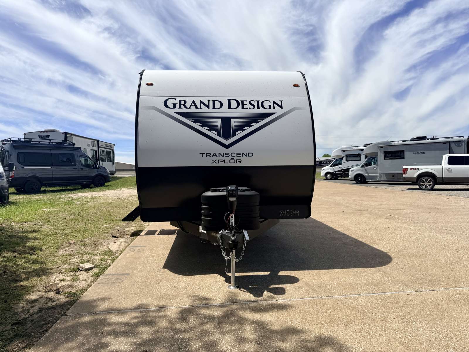 2026 Grand Design Transcend XPLOR 27DBX - Image 2