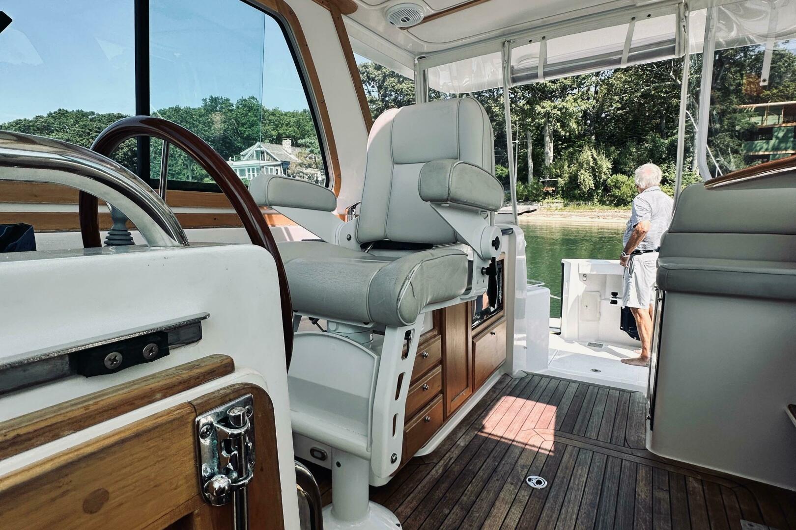 2007 Sabre 34 Express - Image 69