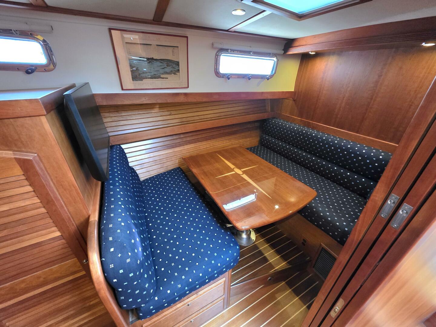 2017 Sabre 42 Salon Express - Image 23