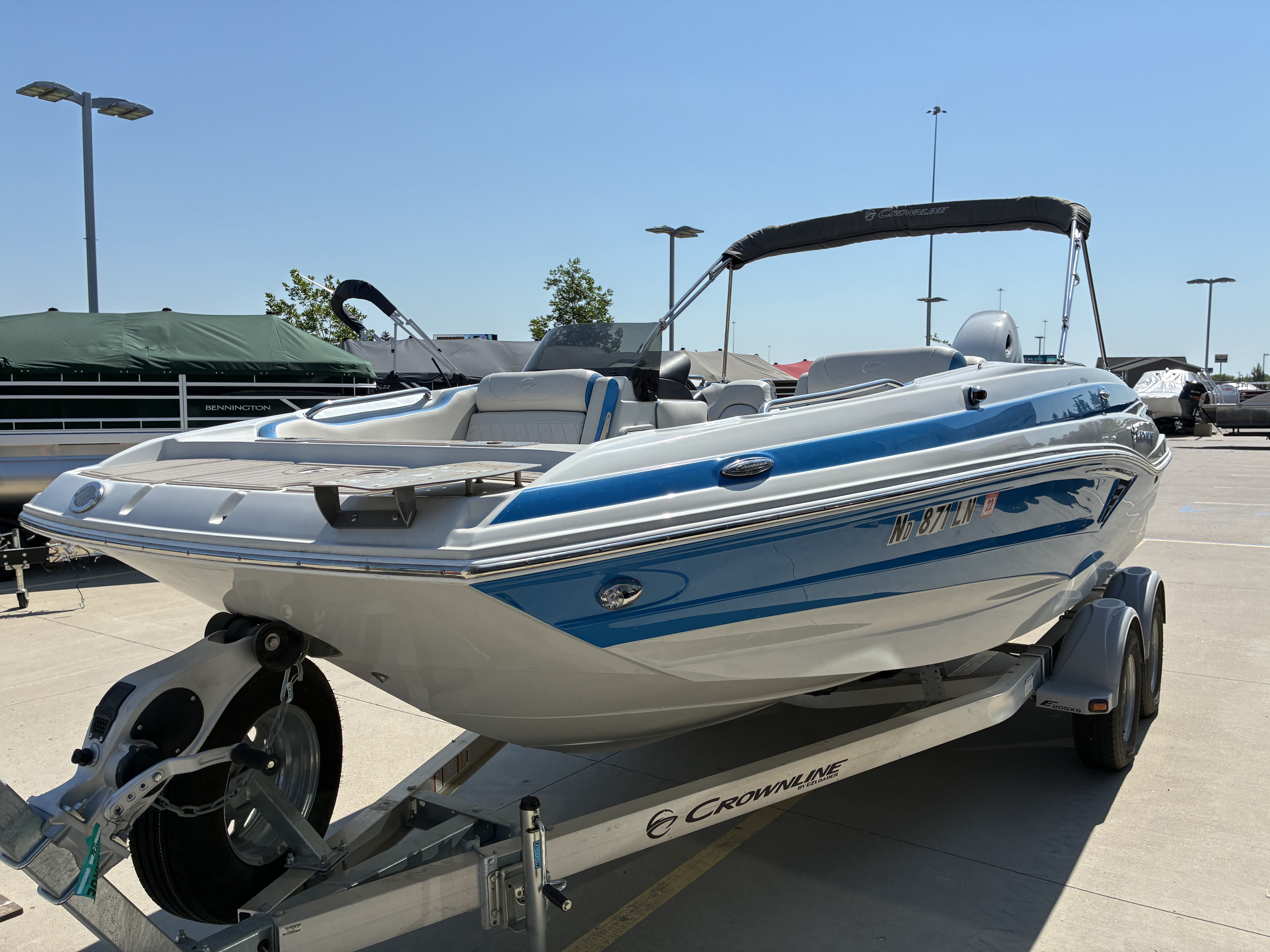 2021 Crownline E 205 XS - Image 11