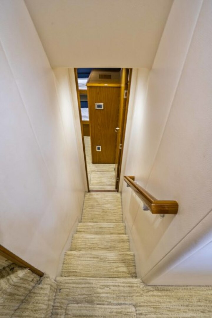 2011 Viking 70 Enclosed Bridge - Image 31