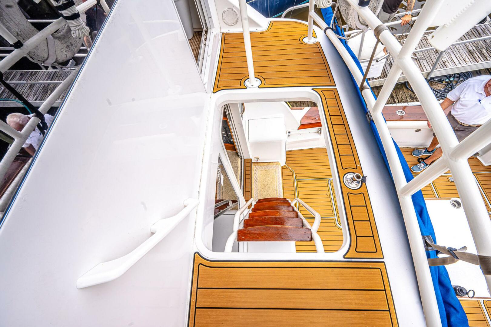 1997 Ocean Yachts 60 Super Sport  EB - Image 5
