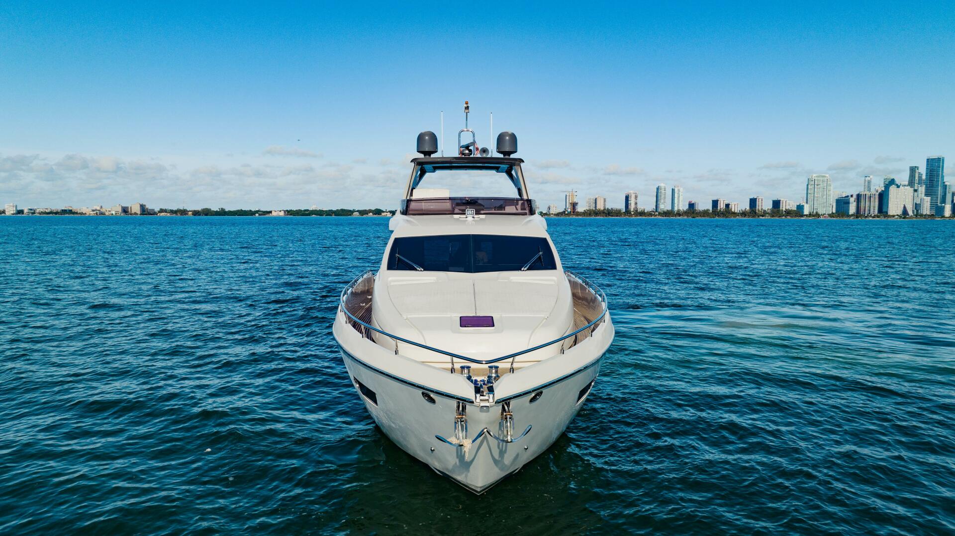 2017 Ferretti Yachts 750 - Image 14