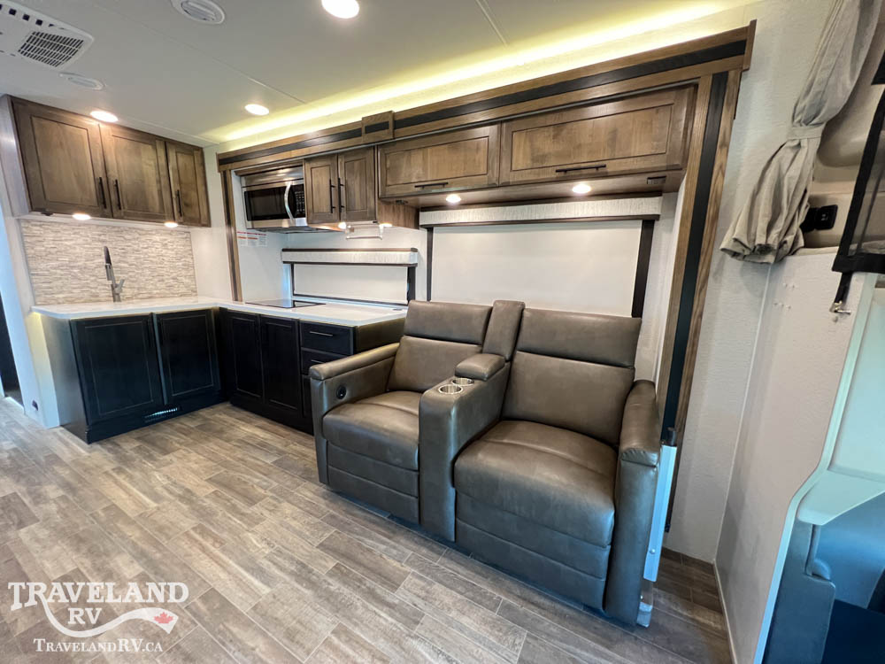 2023 Jayco Seneca XT 35L - Image 23