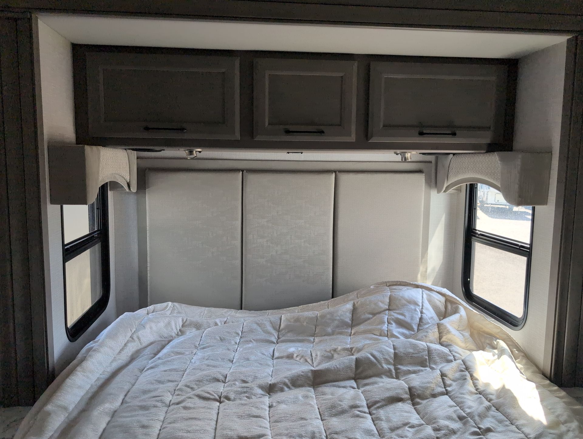 2024 Fleetwood Fortis 36Y - Image 22