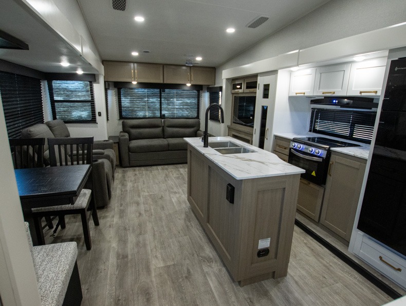 2026 Jayco Eagle SLE 30RLT - Image 5