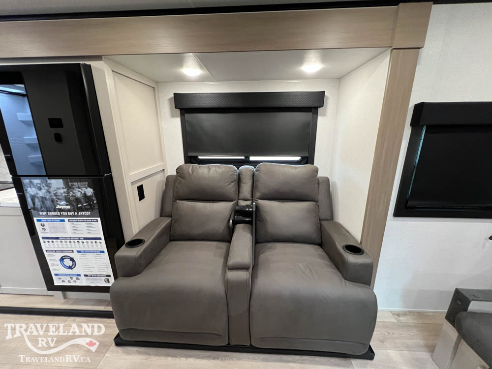 2027 Jayco Jay Feather 21MML - Image 17