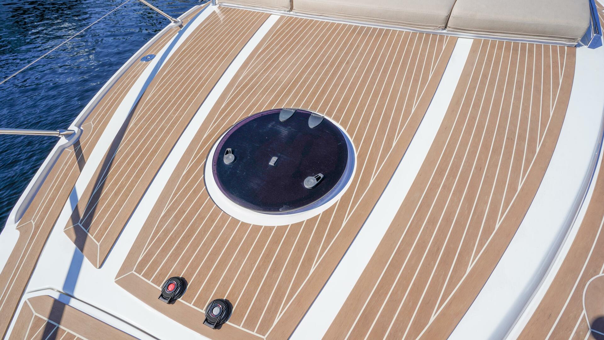 2019 Rio Yachts Colorado 56 - Image 39