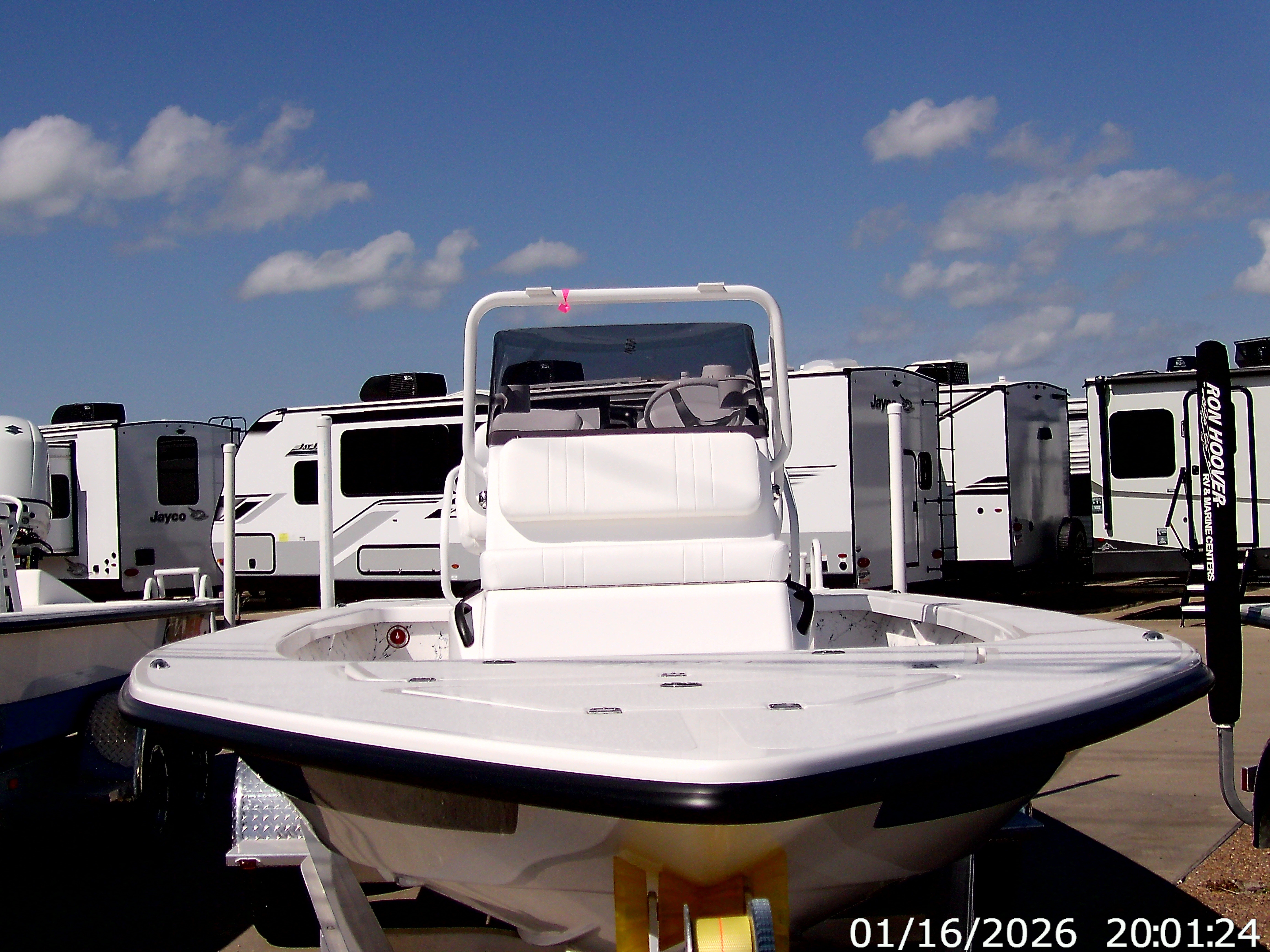 2026 Majek 22 Xtreme - Image 3