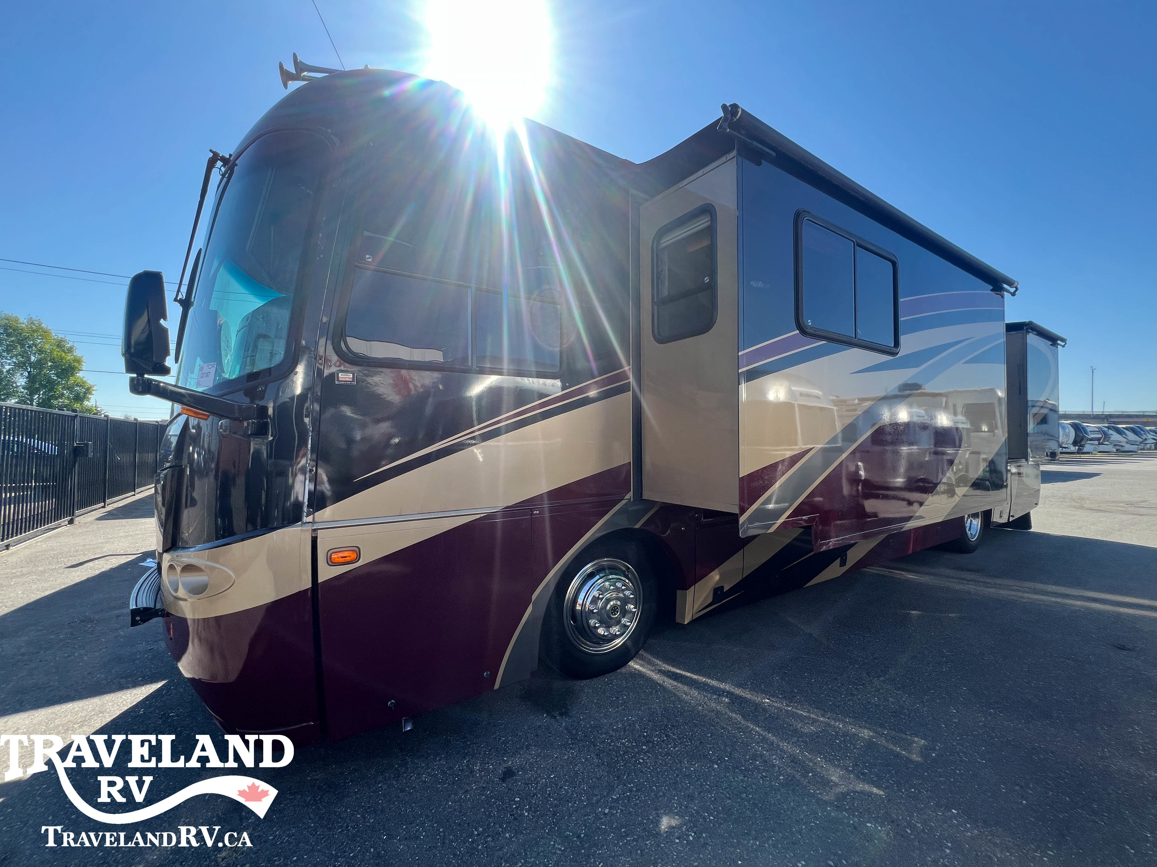 2005 COACHMEN CROSS COUNTRY SE 40 - Image 3