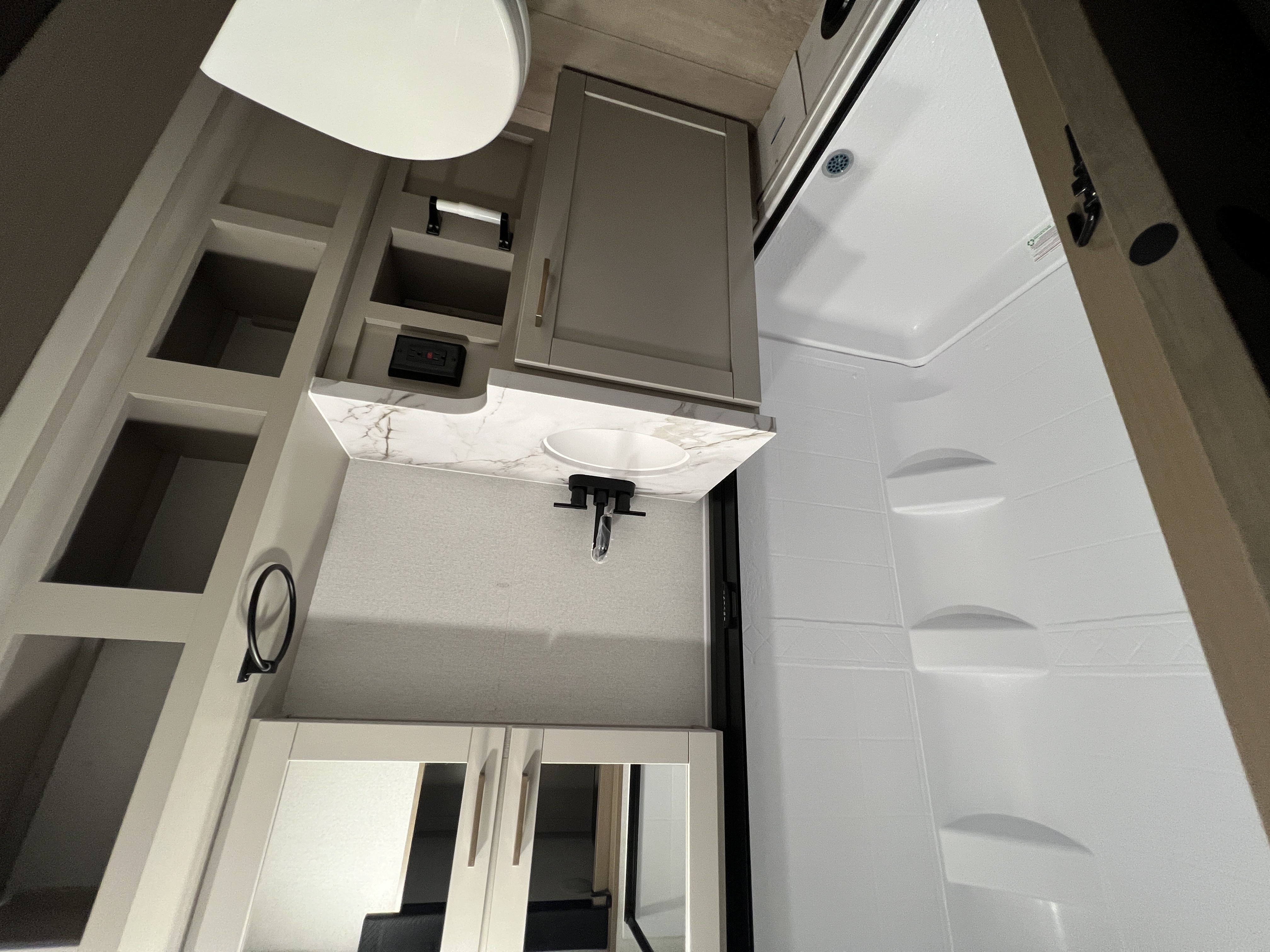 2027 Jayco Jay Feather 19MRK - Image 26
