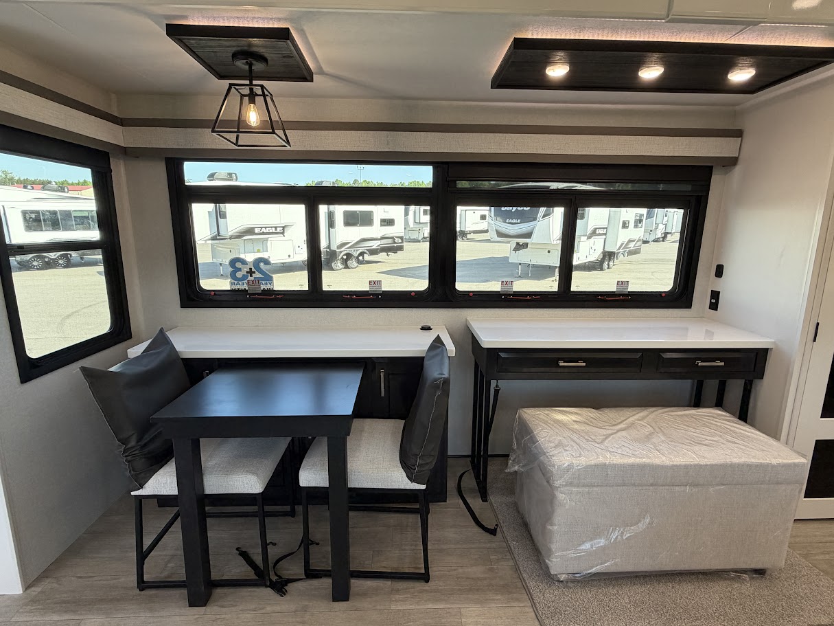 2026 JAYCO PINNACLE 38FBRK - Image 10