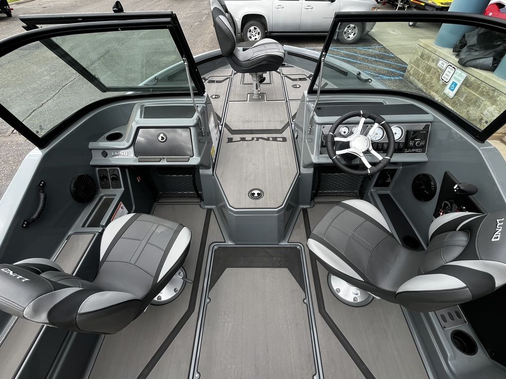 2026 Lund 185 Impact GL Sport - Image 12