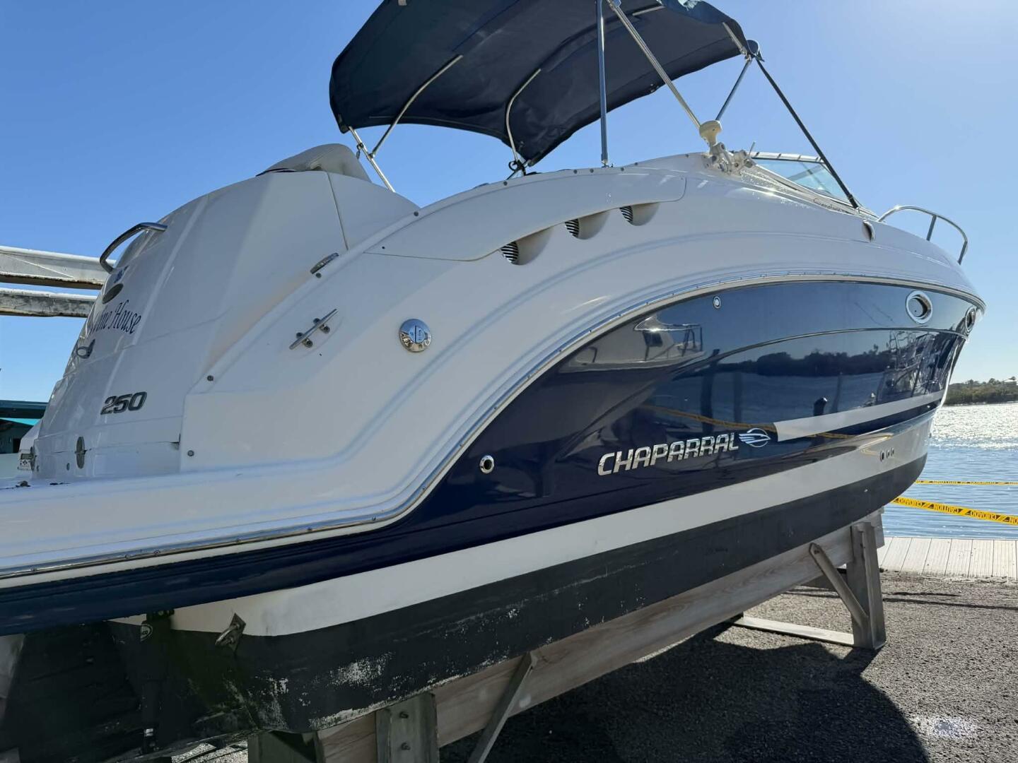 2008 Chaparral 250 Signature Base - Image 7