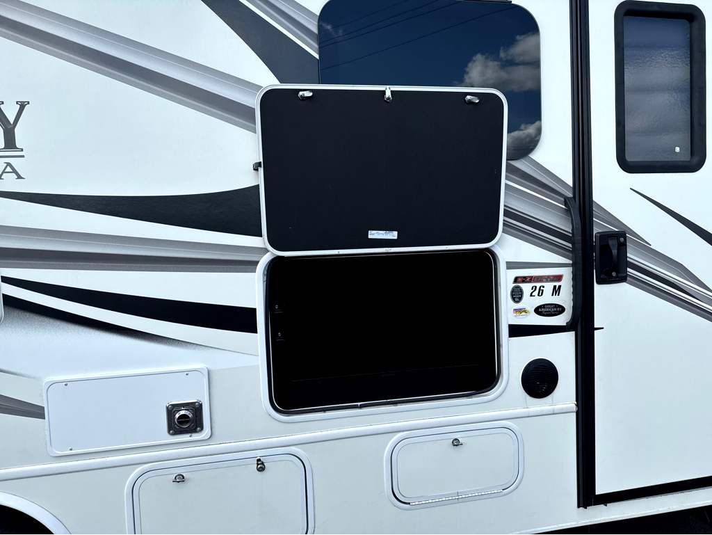 2023 ENTEGRA COACH ODYSSEY 26M - Image 3