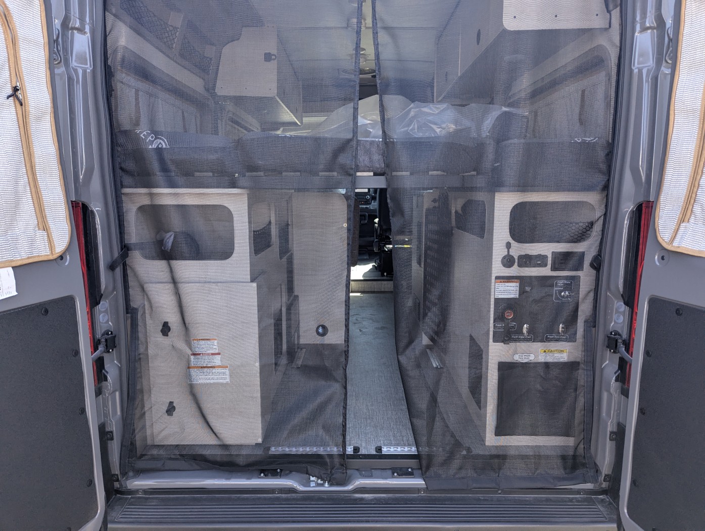 2027 Winnebago Solis Pocket 36A - Image 8