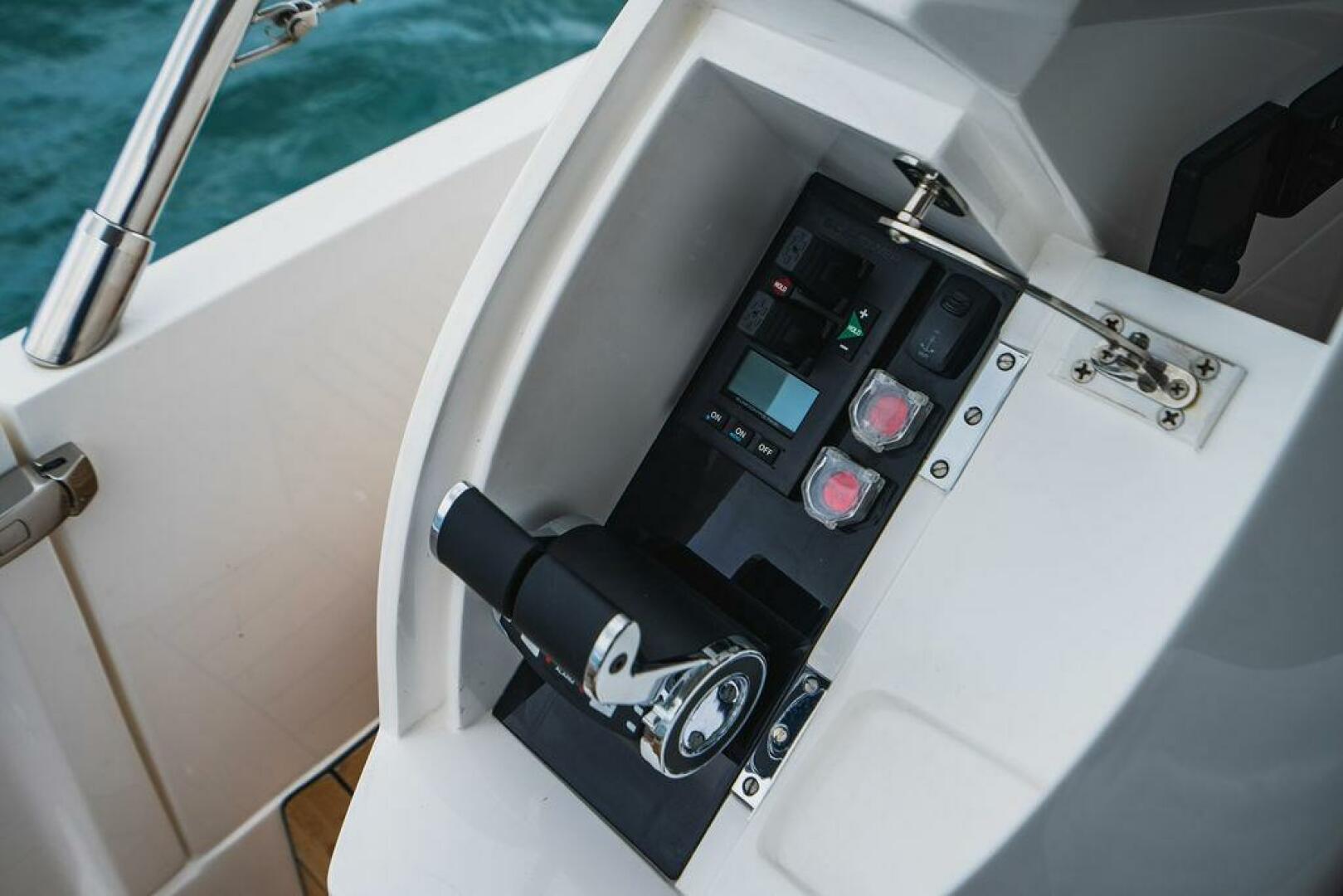 2022 Princess S66 - Image 24