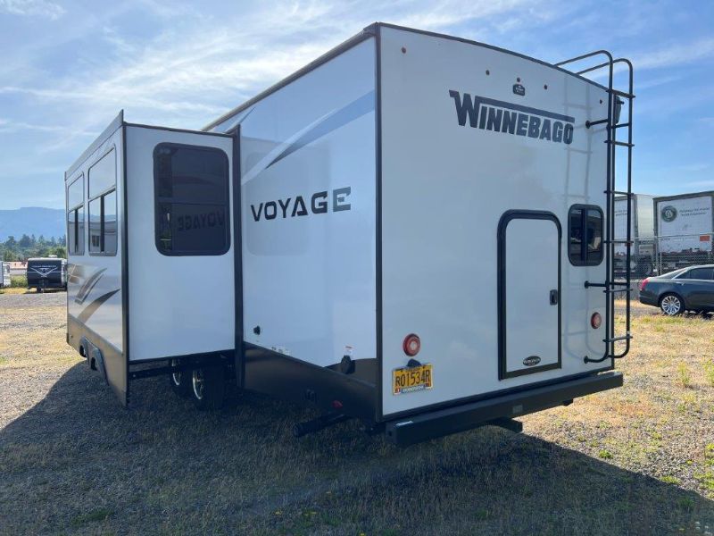 2022 Winnebago Voyage V3033BH - Image 2