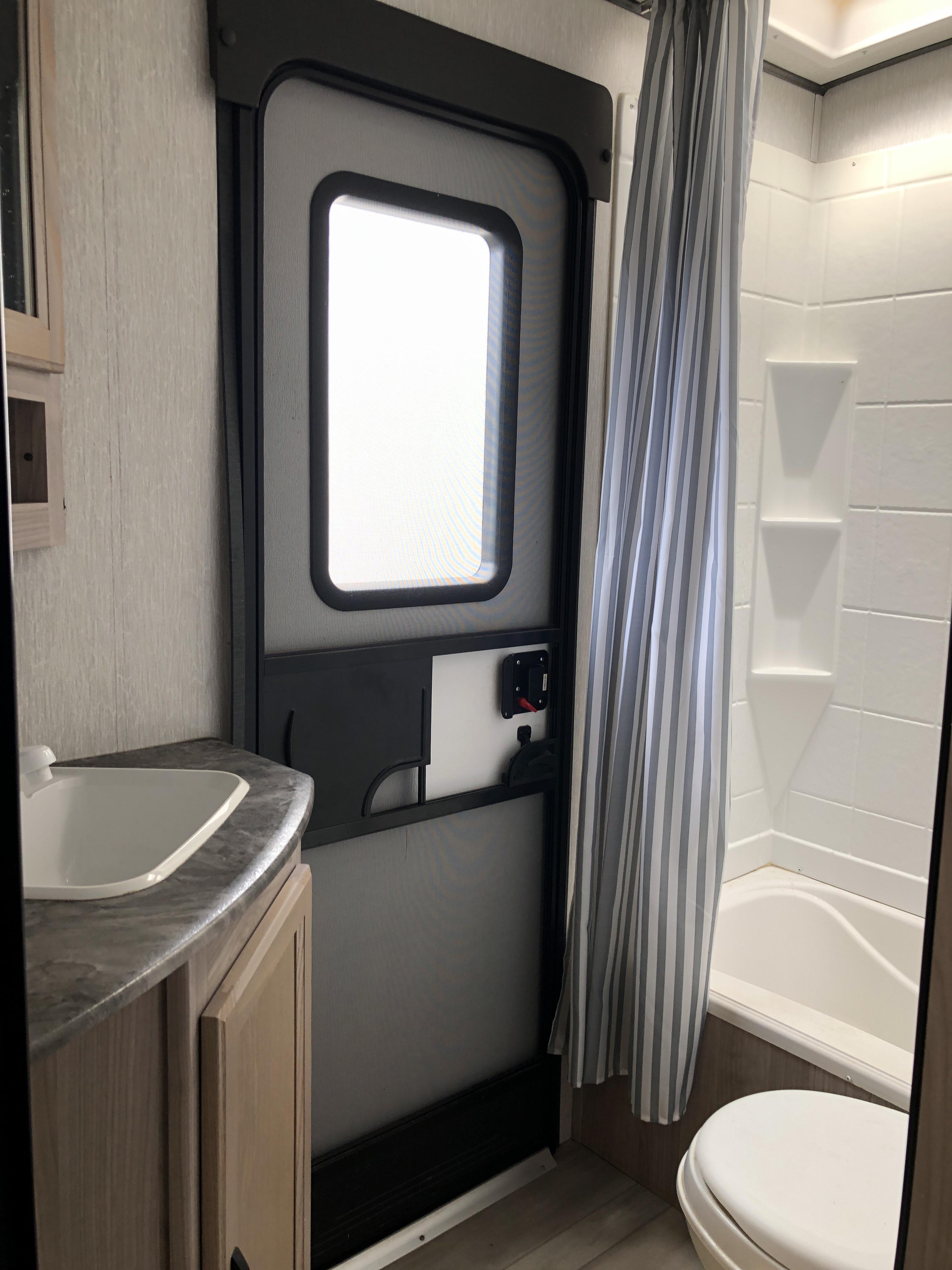 2021 Coachmen Northern Spirit Ultra Lite 2963BH - Image 20