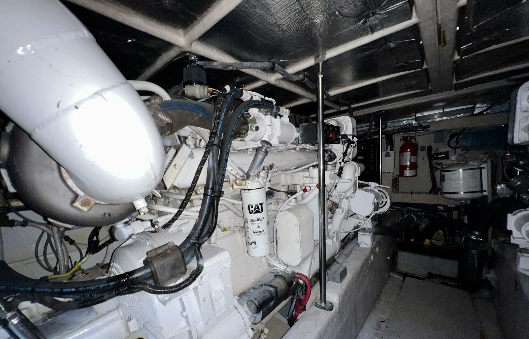 2002 Sea Ray 560 Sedan Cruiser - Image 47