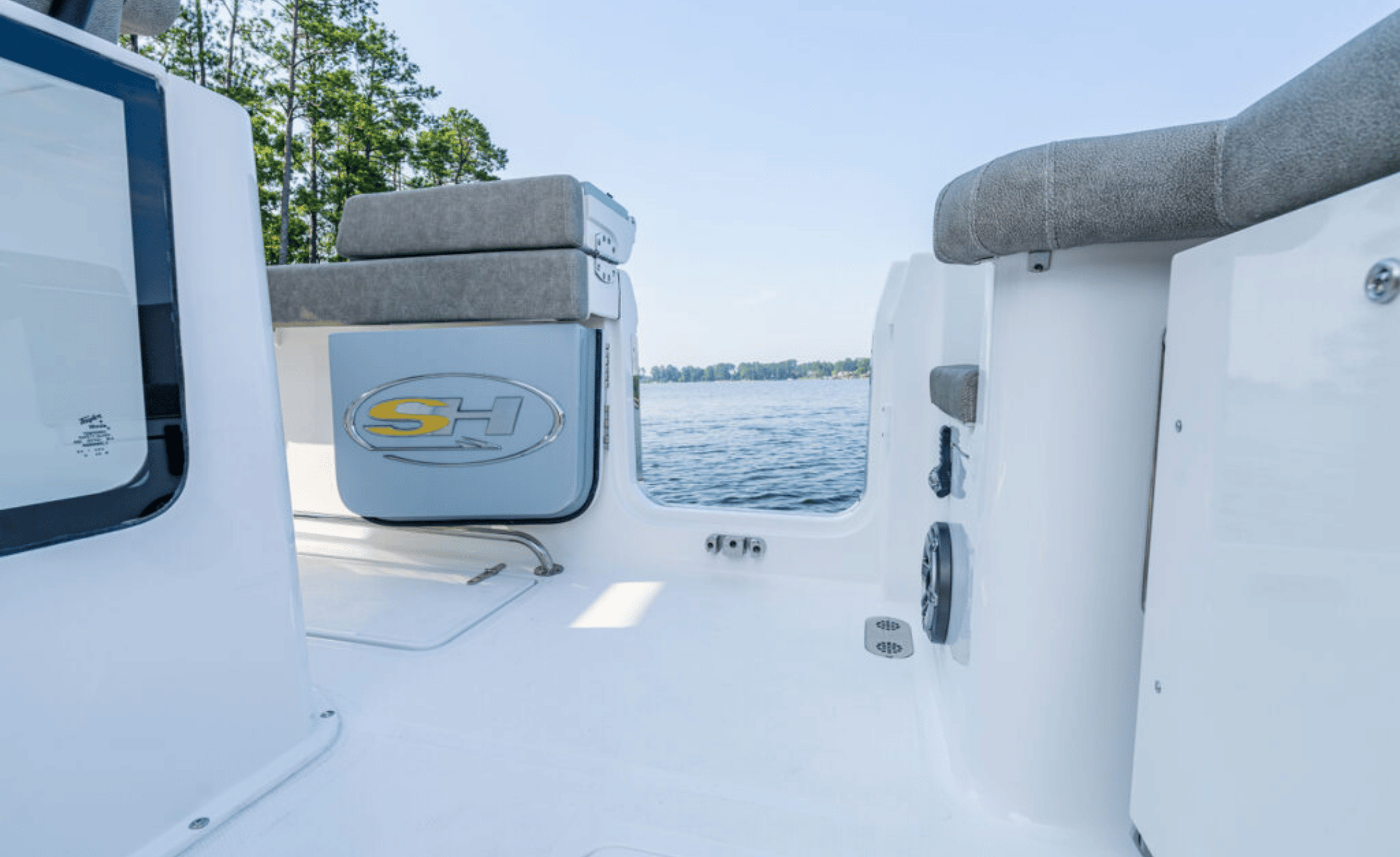 2027 Sea Hunt Gamefish 25 - Image 7