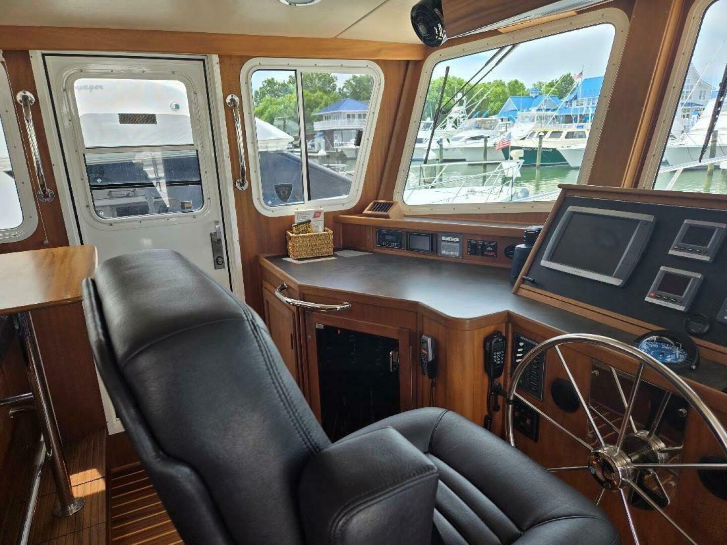 2010 American Tug 49 Limited - Image 22