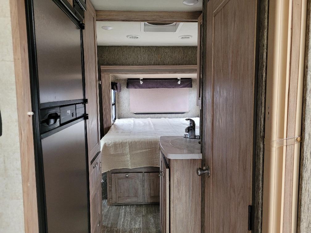 2018 Forest River Forester 2401R MBS - Image 29