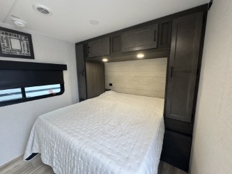 2026 VENTURE RV SPORTTREK STINGER 192VRB - Image 13