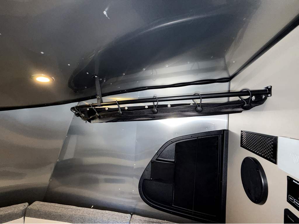 2026 AIRSTREAM Basecamp 20XE - Image 16