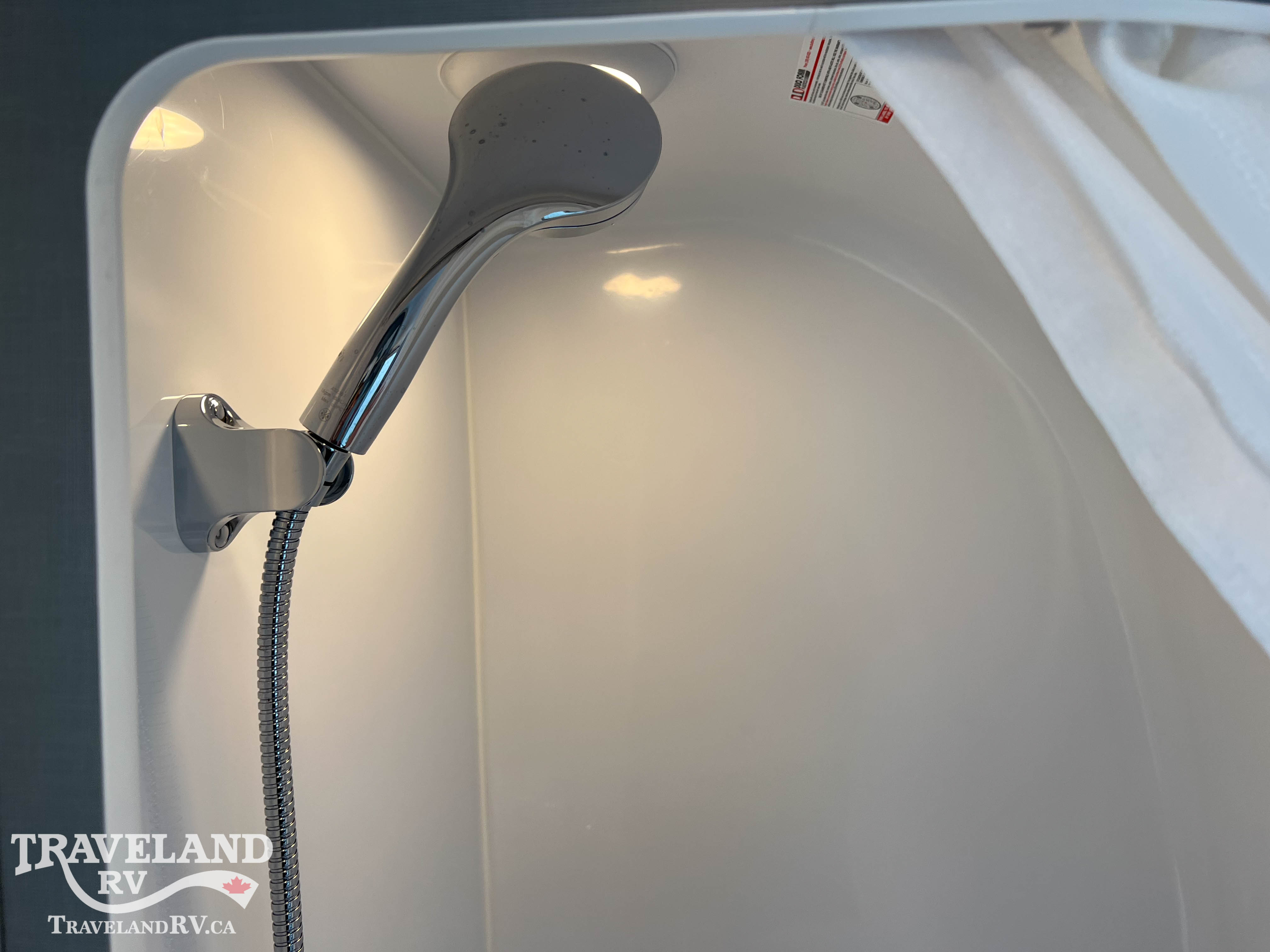 2026 AIRSTREAM 22RB WORLD TRAVELER - Image 22
